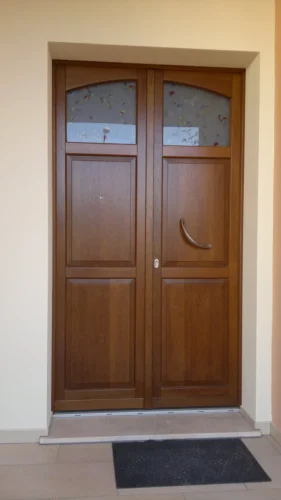 PORTE-83