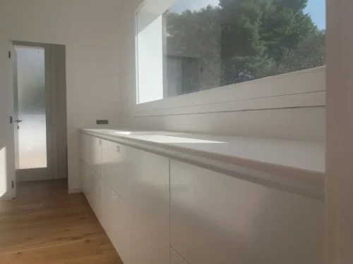SOLID-SURFACE-10