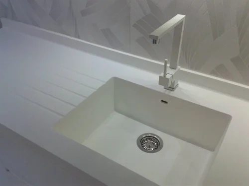 SOLID-SURFACE-2